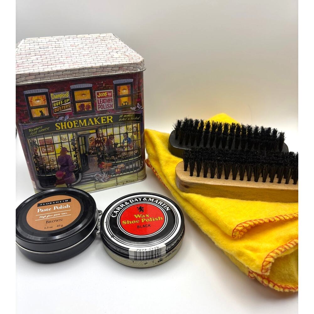 The SILVER CRANE CO 1990 Vintage ‘Shoe Shop’ Storage Tin w/Cloths Brushes Polish